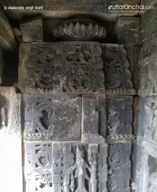 Stone carving work at Ek Hathiya Naula
