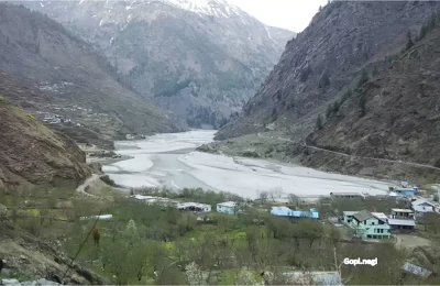Beautiful Jhala valley -On the way to Gangotri.