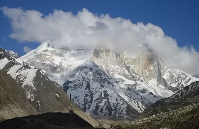 Clouds over Bhagirathi peaks in Gaumukh