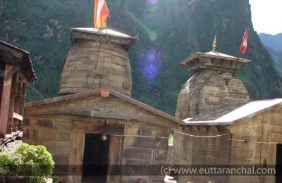 Another picture of Pandukeshwar Temple