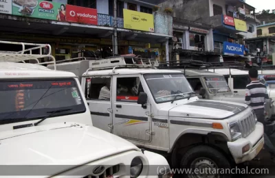Group taxi waiting for passengers