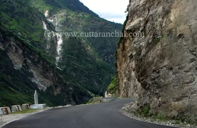 Smooth roads from Chamoli to Joshimath