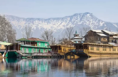 Dal Lake in Kashmir