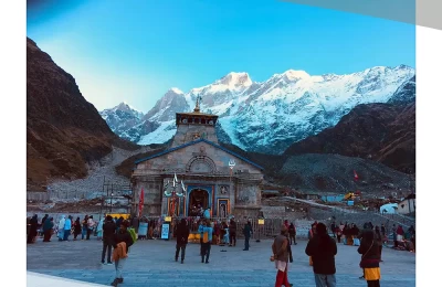 Kedarnath temple in the month of October.