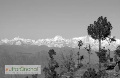 Black and White picture from Khirsu