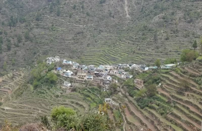 A panoramic view of Garh village near Khirsu.
