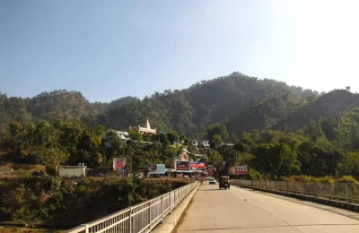 Pull on River Koh to reach Sidhbali Temple