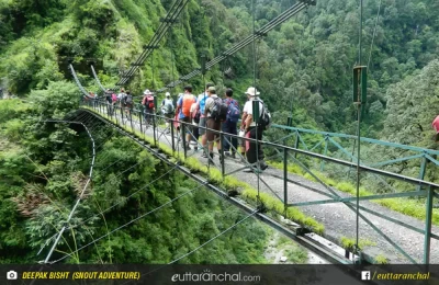 Crossing Bridge over Birahi River (en-route Kuari Pass)