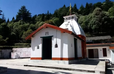 Front view of kyunkaleshwar Mahadev temple Pauri.