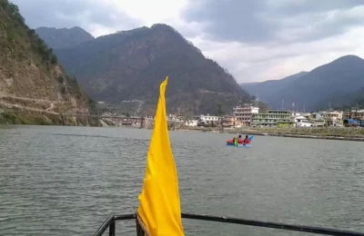 Boating at Joshiyara lake in Uttarkashi city. Joshiyara Barrage is also known as Maneri Bhali Hydroelectric Project II.