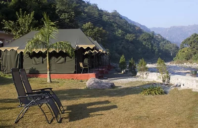 Camping in Mohanhchatti