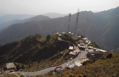 Suwakholi - On the way from Mussoorie to Dhanaulti.