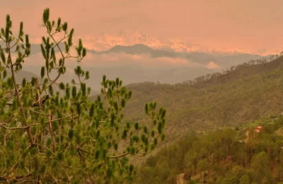 Views of Himalayas near Narendranagar