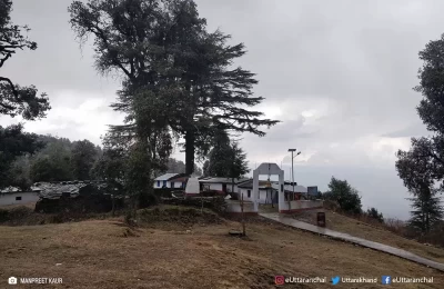 Trek route of Pinakeshwar Temple of Kausani