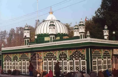 Piran Kaliyar Sharif