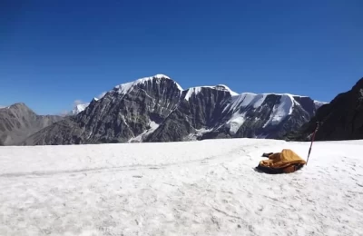 Views from Ronti Saddle