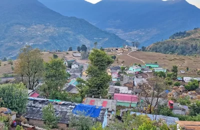 Sari Village