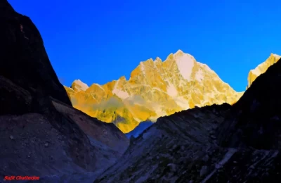 Mount Chowkhamba & Balakun in the early morning from Laxmivan