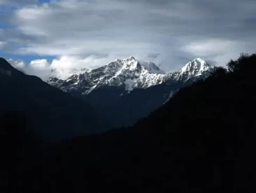 Sunderdhunga Trek
