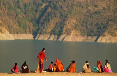 Womens waiting at Bhagirathi River, Near Tehri Dam.