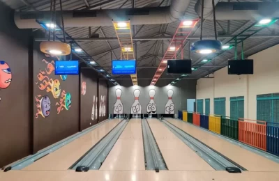Bowling at Thrill Factory