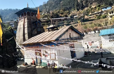 Temple of shri Triyugi Narayan.