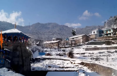 Snowfall in Triyuginarayan Temple