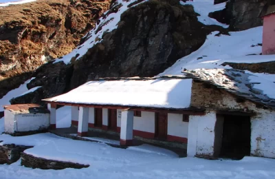 Places to stay in Tungnath (closed in winters)
