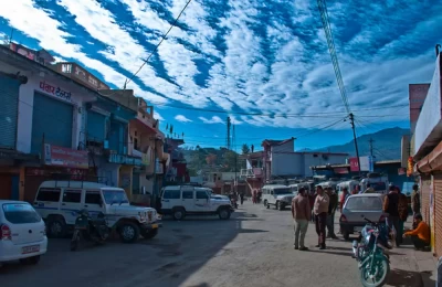 Ukhimath Village Market and Taxi Stand