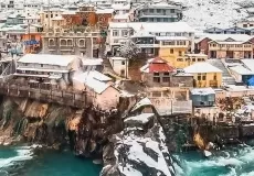 Badrinath Dham after fresh snowfall