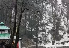 Dodital Lake and Temple after snowfall