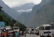 Bus parked in Govindghat