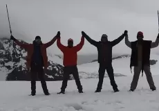 Trekkers during Panpatia Glacier Trek
