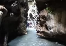 Guchhu Pani/ Robbers Cave