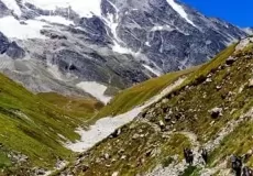 Trail towards Ronti Saddle