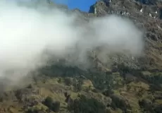 View of Might Himalaya to be conquered to reach Rudranath