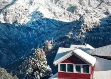Sankri in winters after snowfall