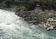 Srinagar on the bank of Alaknanda River.
